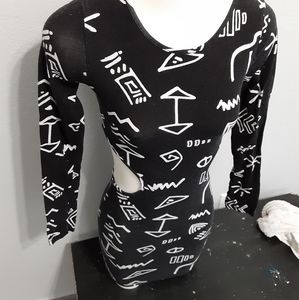 Skin thight long sleeve dress